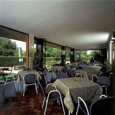 Residence Miralago Rooms & Apartments Манерба дел Гарда Екстериор снимка